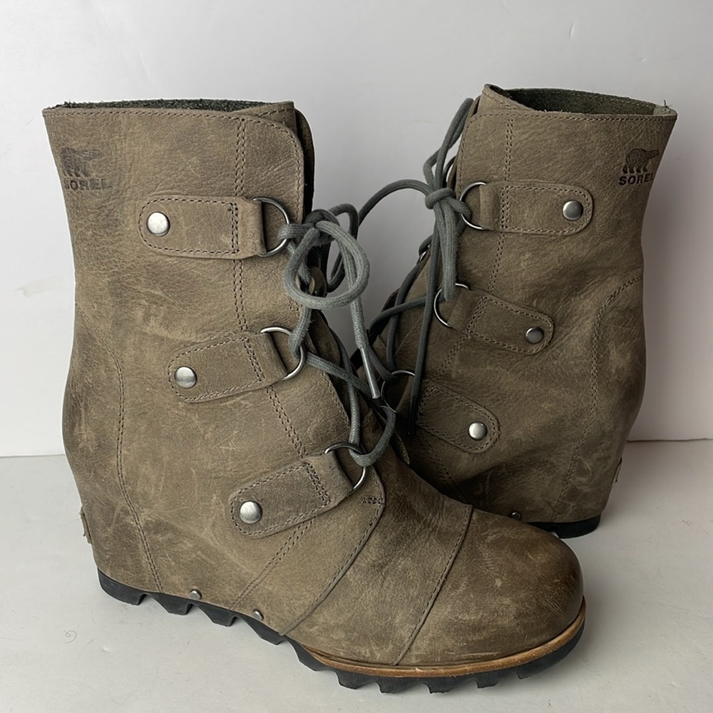 Sorel Joan of Arctic Wedge Ankle Boots - Picture 1 of 11